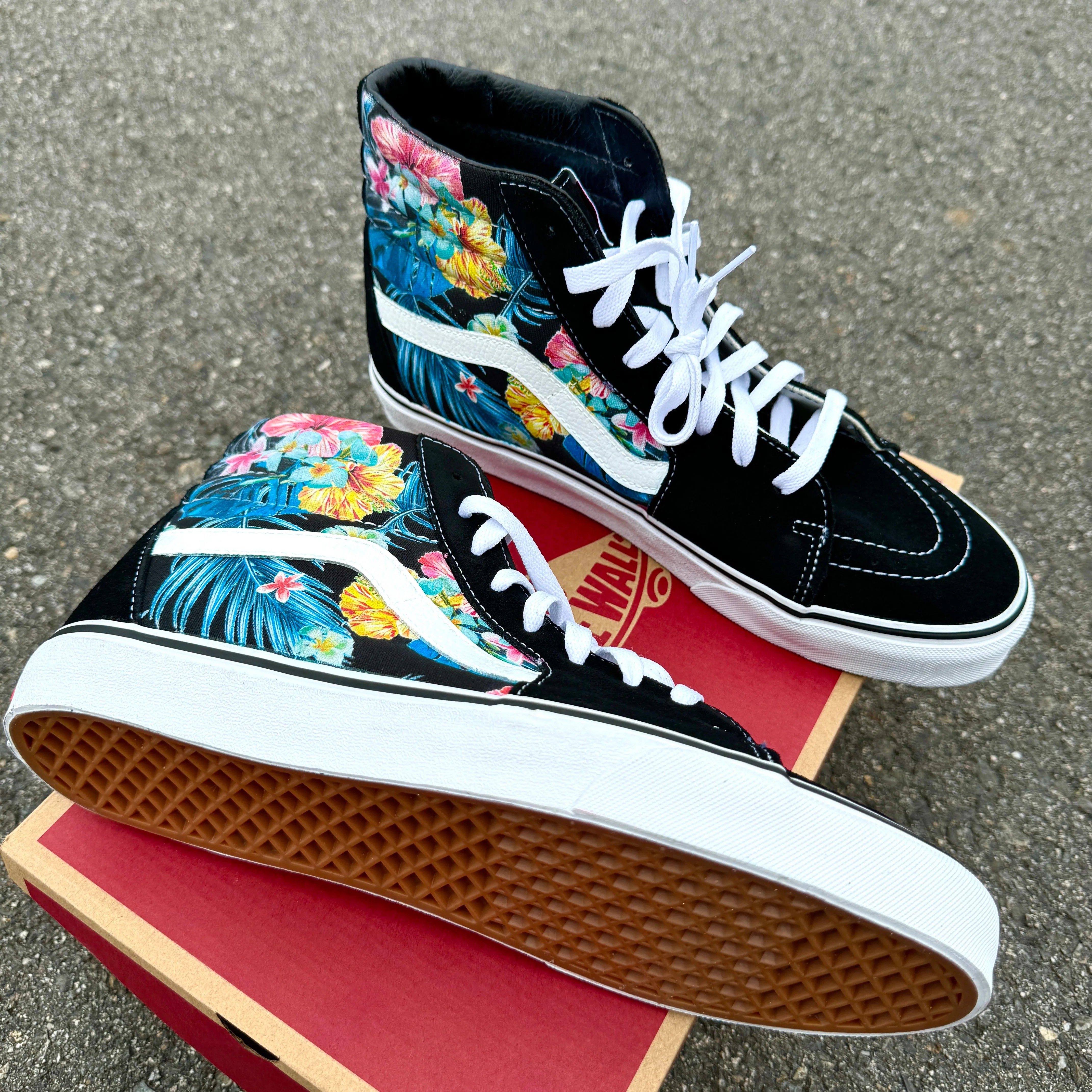 Hawaiian Tropical Floral Vans SK8-Hi Shoes