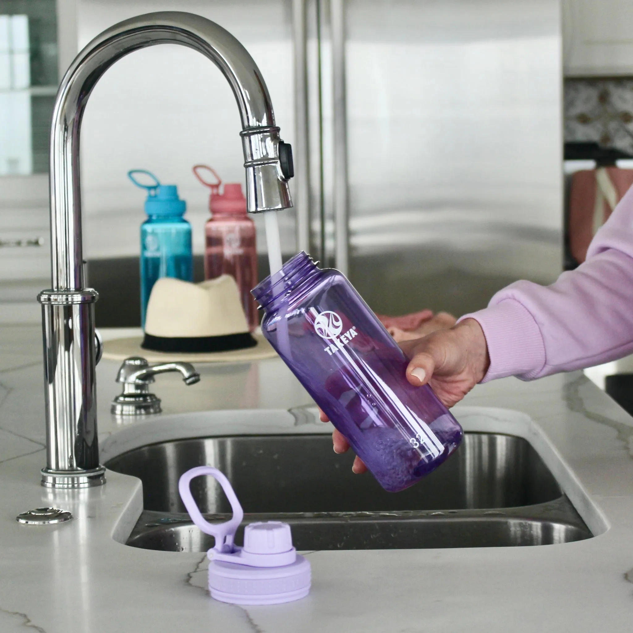 Tritan Water Bottle With Spout Lid